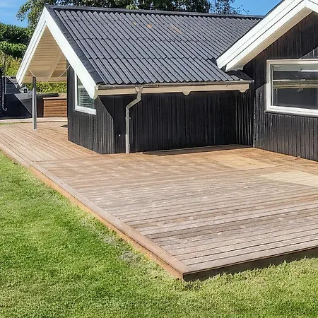 Tatil Evi 5 Bedroom Cozy In Hejls